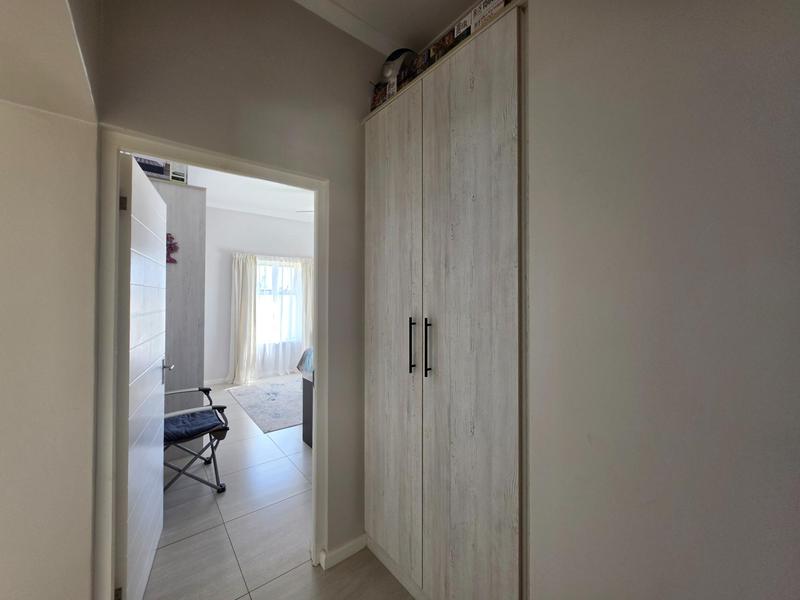 3 Bedroom Property for Sale in Lampiesbaai Western Cape